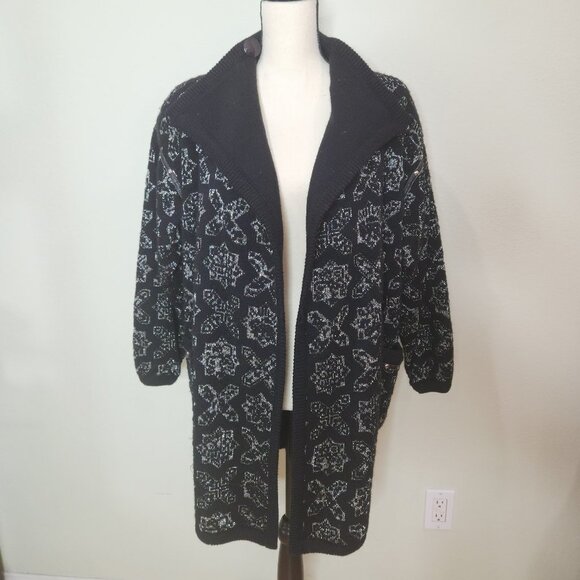 Vintage Knit Long Cardigan with Cut Out Back from Vasginie - Picture 3 of 12